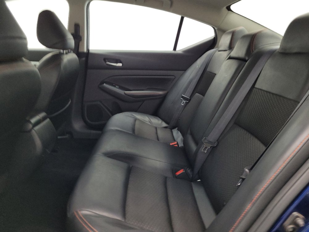 Used 2024 Nissan Altima 2.5 SR FWD image 18