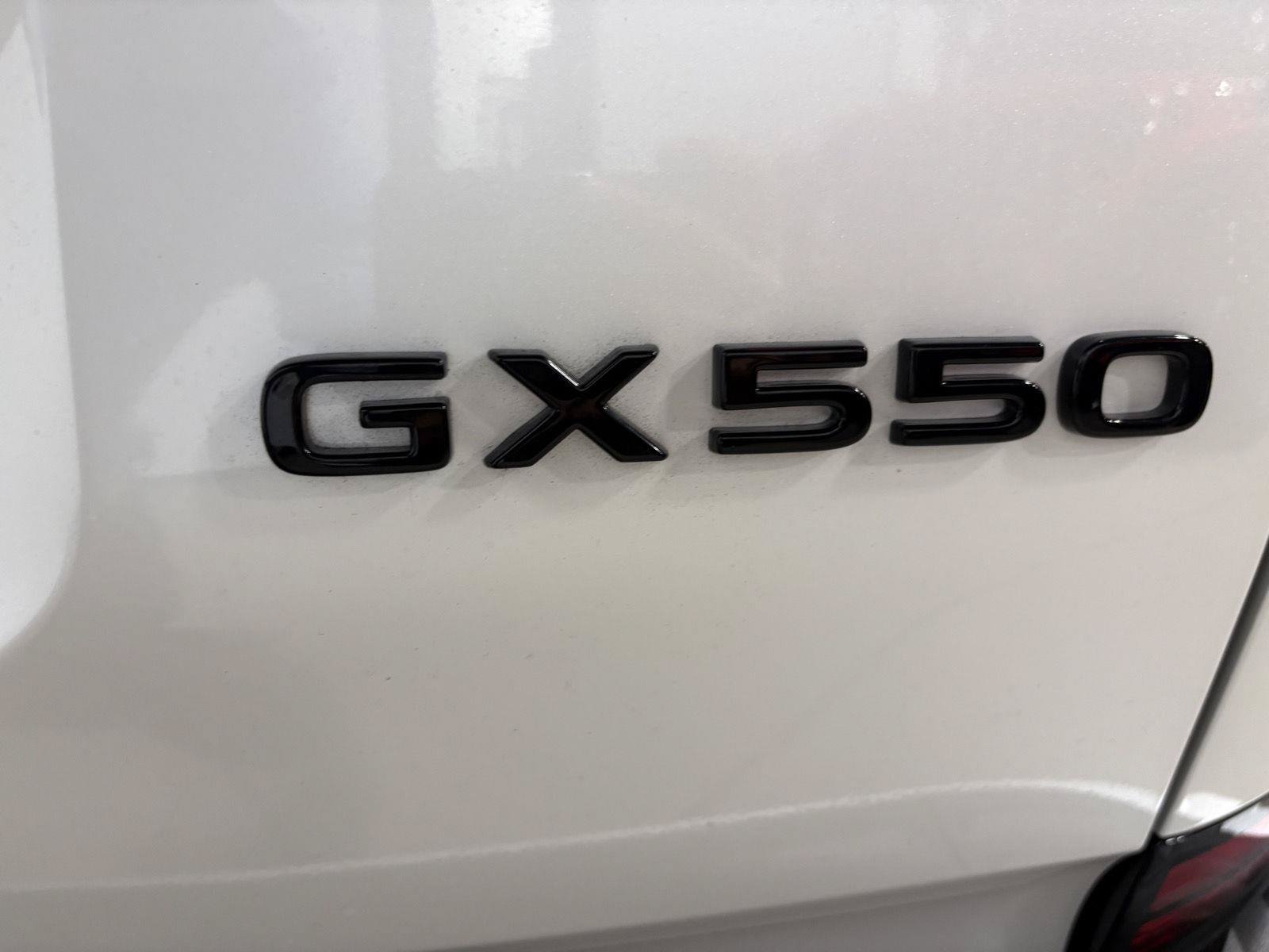 Used 2026 Lexus GX 550 w/ Cold Area Package AWD/4WD image 39