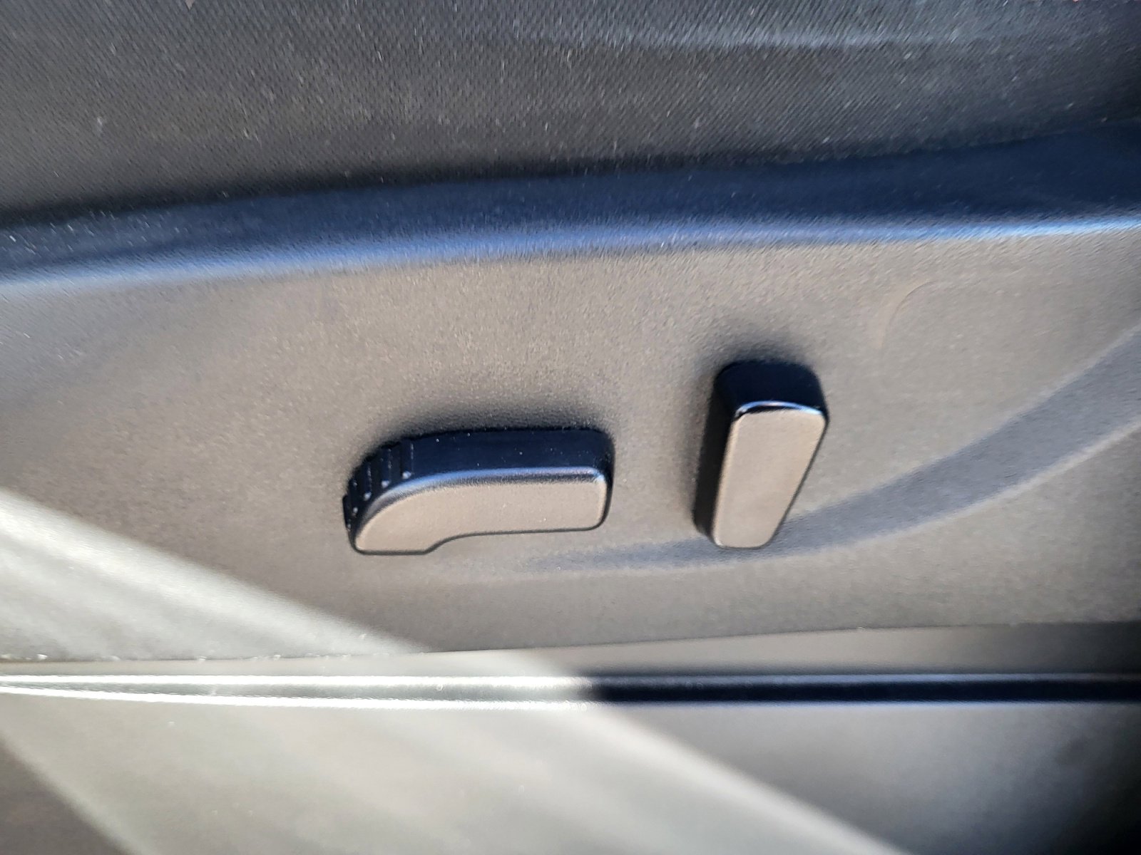 Used 2024 Nissan Frontier PRO-4X w/ Off-Road Protection Package image 15