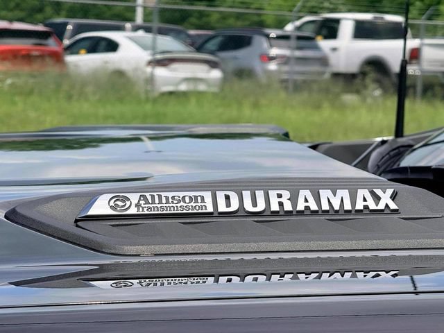 Used 2022 Chevrolet Silverado 2500 High Country AWD/4WD image 12