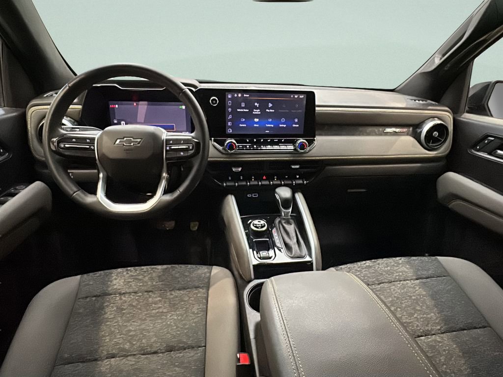 Used 2024 Chevrolet Colorado ZR2 w/ Technology Package image 19