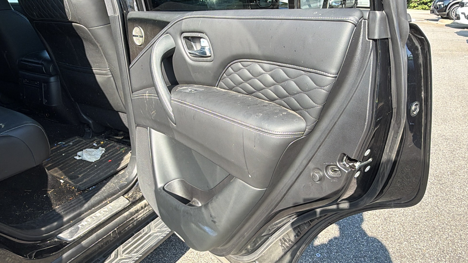 Used 2024 INFINITI QX80 Sensory AWD/4WD image 21