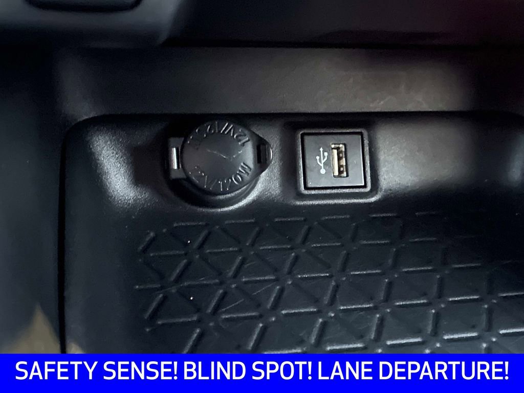 Used 2023 Toyota RAV4 XLE image 29