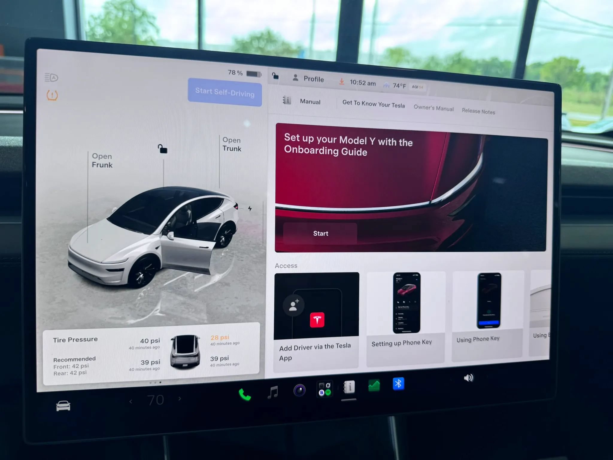 Used 2026 Tesla Model Y AWD image 6