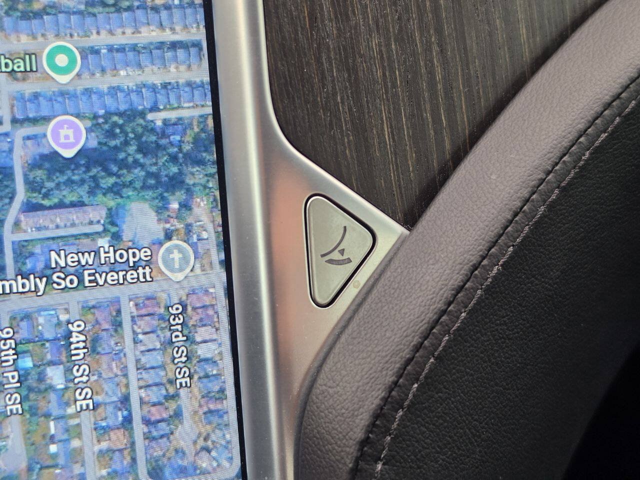 Used 2013 Tesla Model S RWD image 26