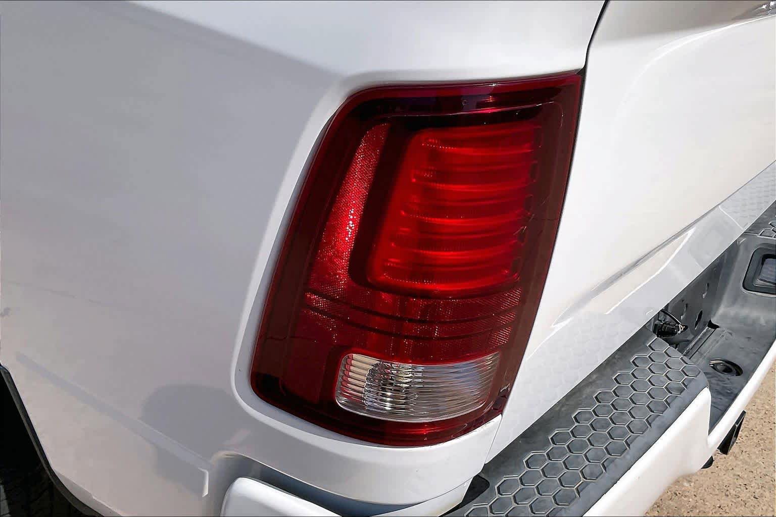 Used 2014 RAM 1500 Sport RWD image 27