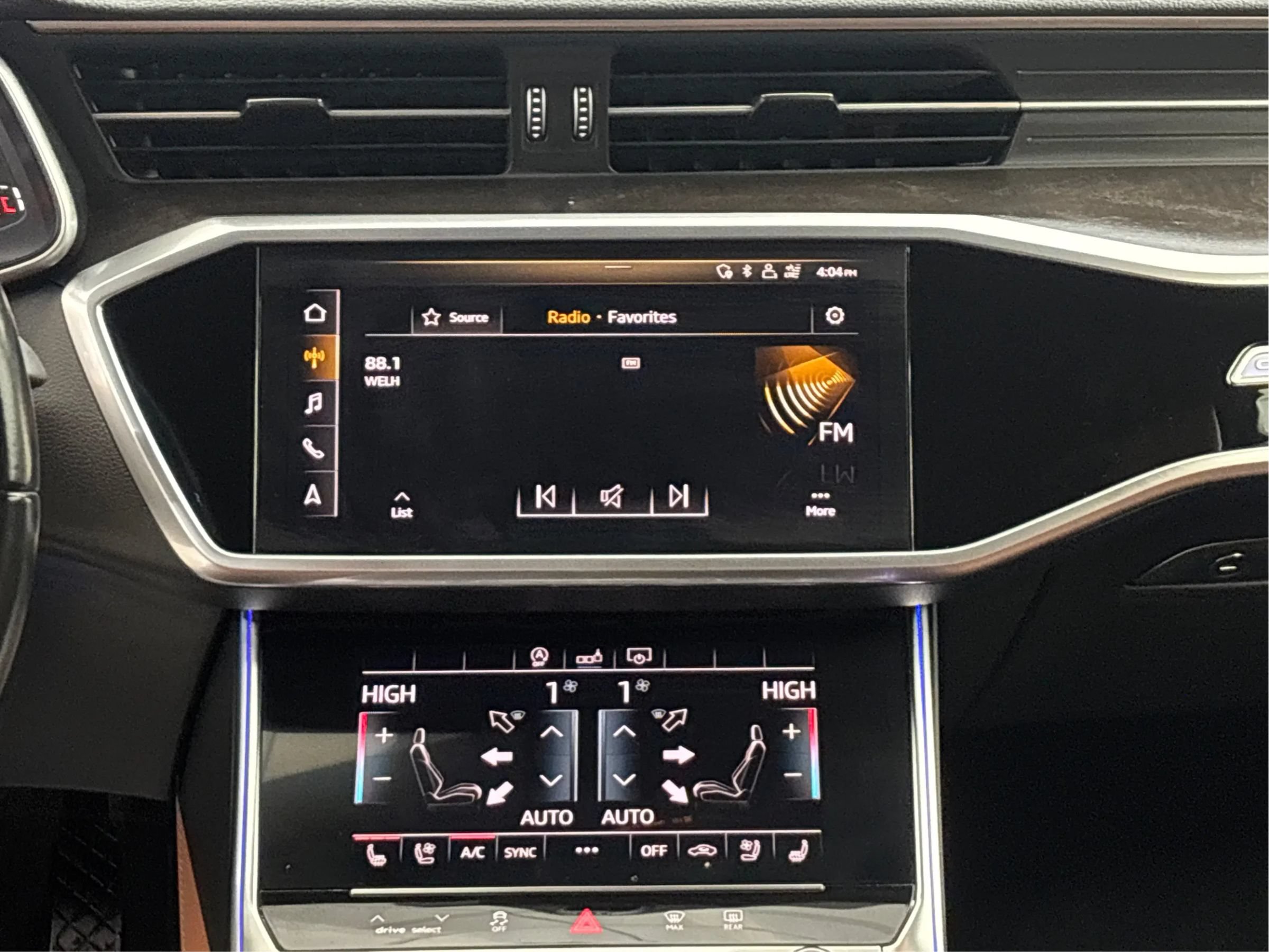 Used 2020 Audi A6 3.0T Premium Plus AWD/4WD image 19