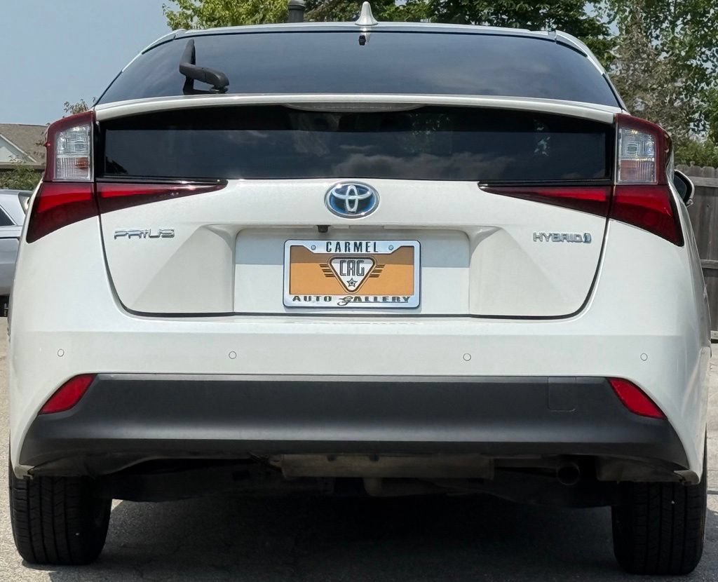Used 2019 Toyota Prius LE FWD image 4