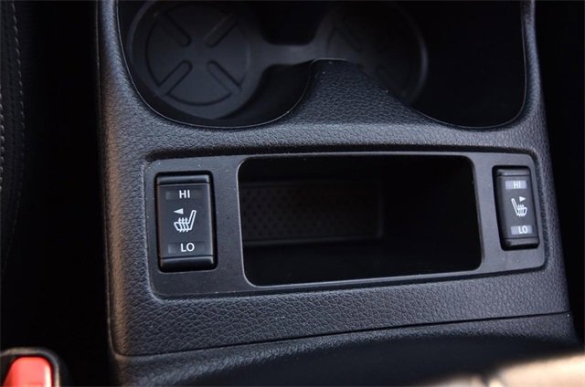 Used 2018 Nissan Rogue Sport SV w/ SV Technology Package image 20