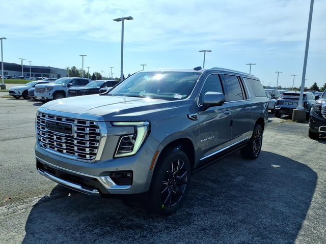 New 2026 GMC Yukon XL Denali w/ Denali Reserve Package AWD/4WD image 11
