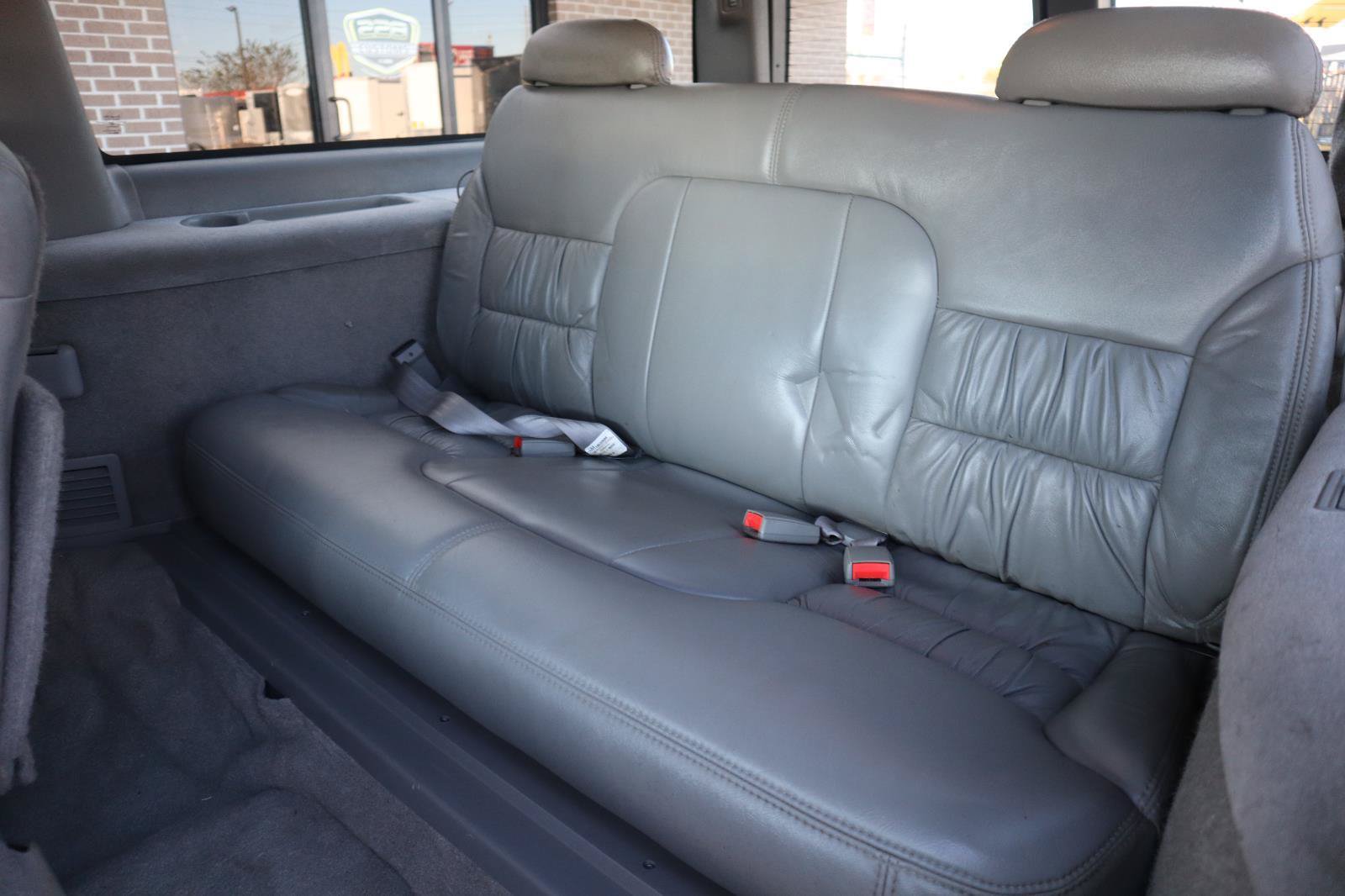 Used 1999 Chevrolet Suburban 2WD w/ Preferred Equipment Group 3 image 34