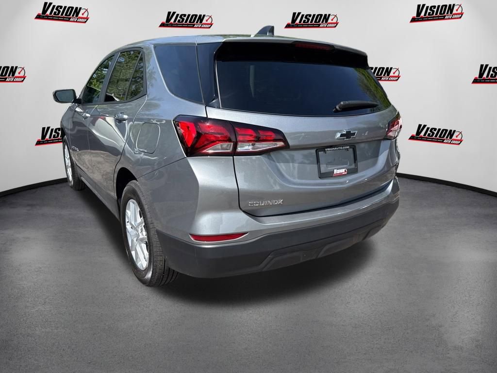 Used 2024 Chevrolet Equinox LS w/ LS Convenience Package FWD image 7
