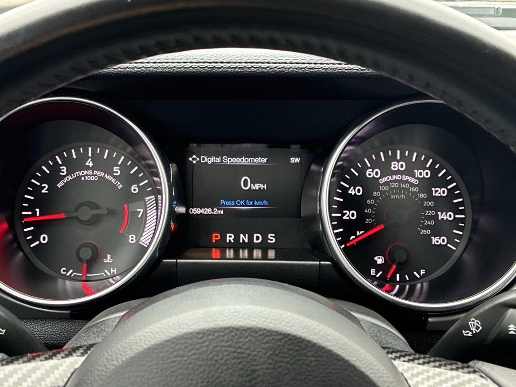 Used 2020 Ford Mustang Premium RWD image 27