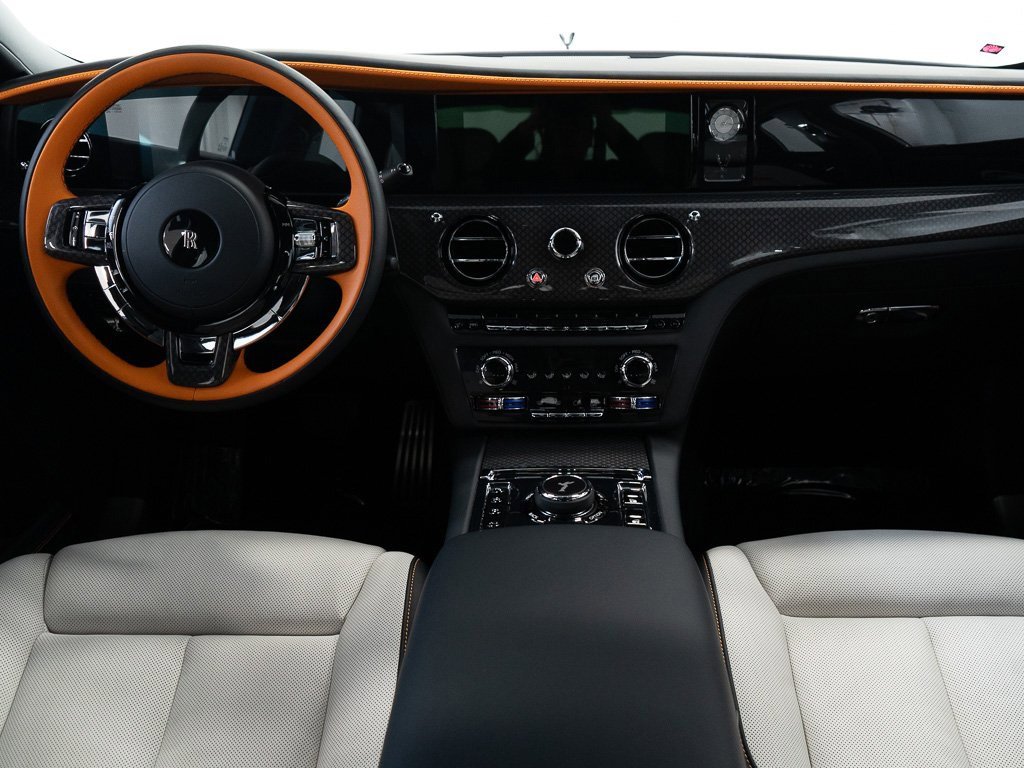 Certified 2025 Rolls-Royce Ghost Black Badge image 34