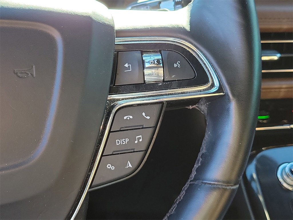 Used 2022 Lincoln Nautilus Reserve image 25