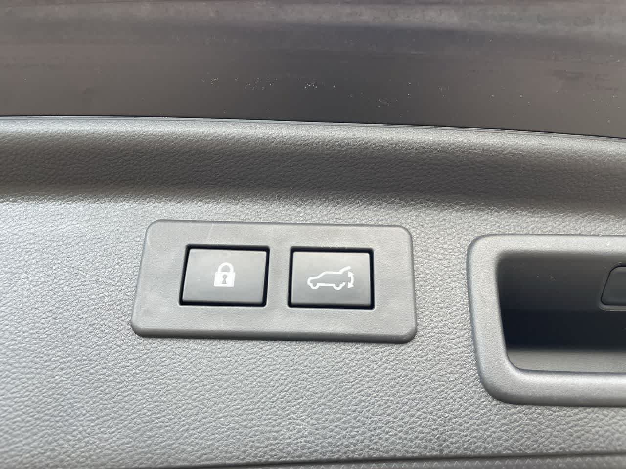 Used 2022 Subaru Forester Limited AWD/4WD image 26