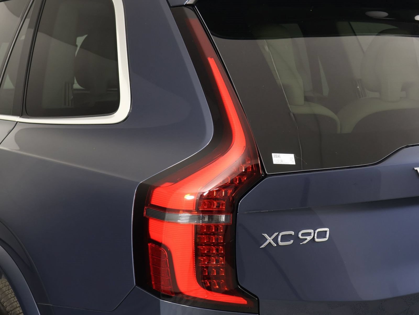 New 2026 Volvo XC90 T8 Ultra w/ Protection Package AWD/4WD image 15