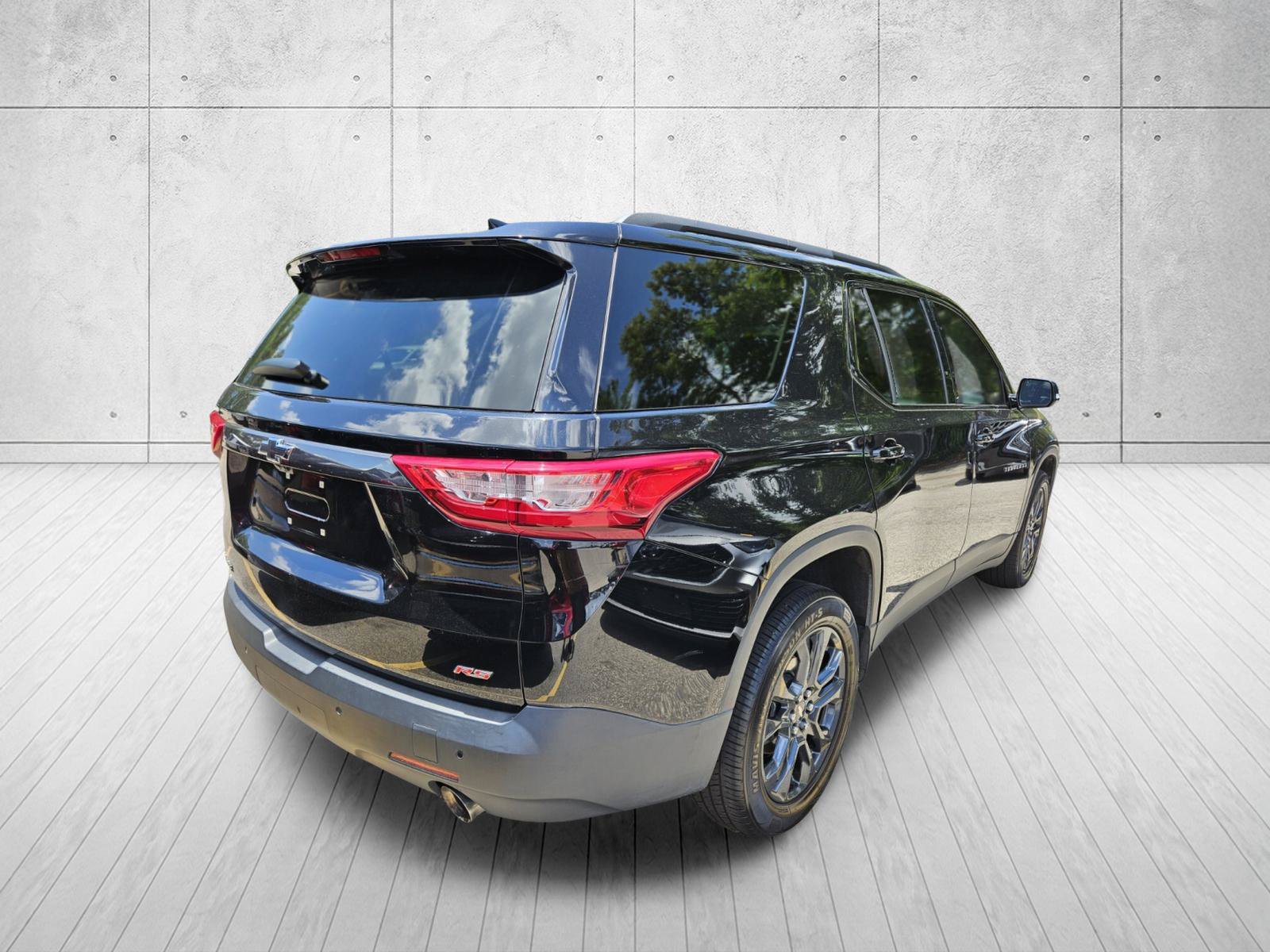 Used 2020 Chevrolet Traverse RS FWD image 10