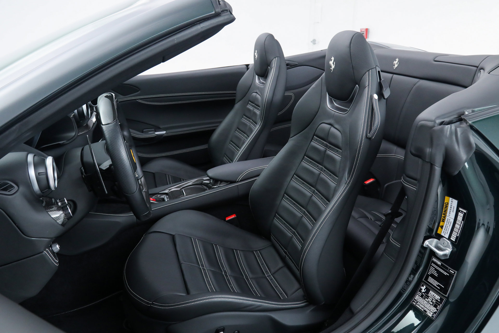 Certified 2023 Ferrari Portofino M image 5