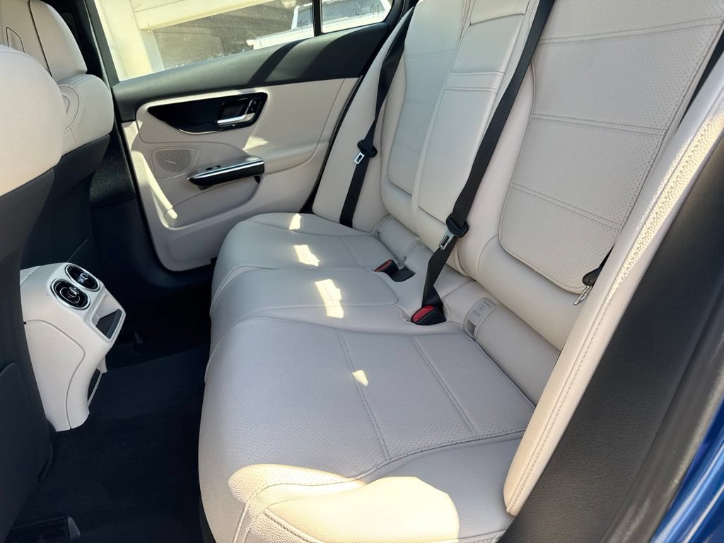 New 2026 Mercedes-Benz C 300 Sedan image 31