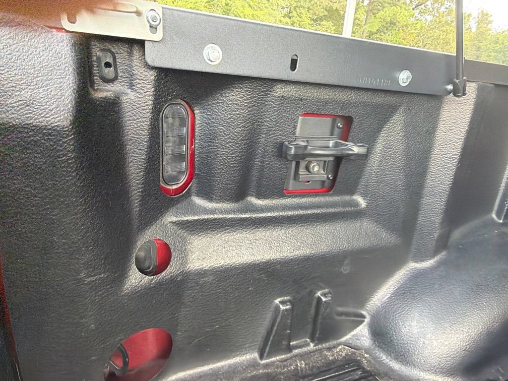 Used 2018 Ford F150 Lariat AWD/4WD image 10