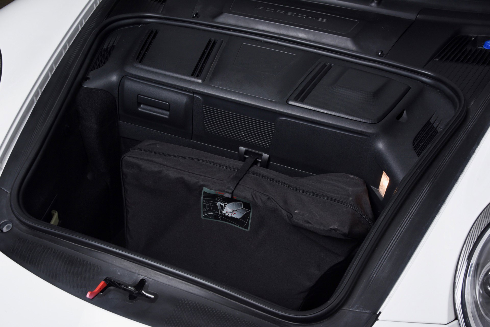 Used 2011 Porsche 911 Turbo image 25