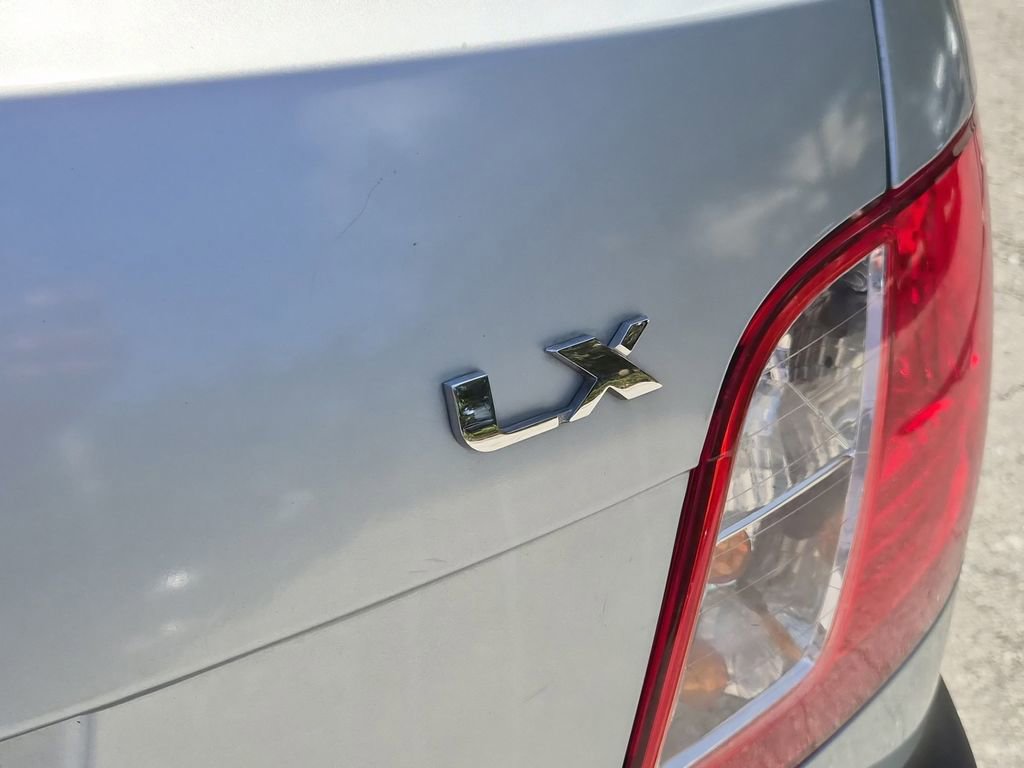 Used 2009 Kia Rio LX image 8