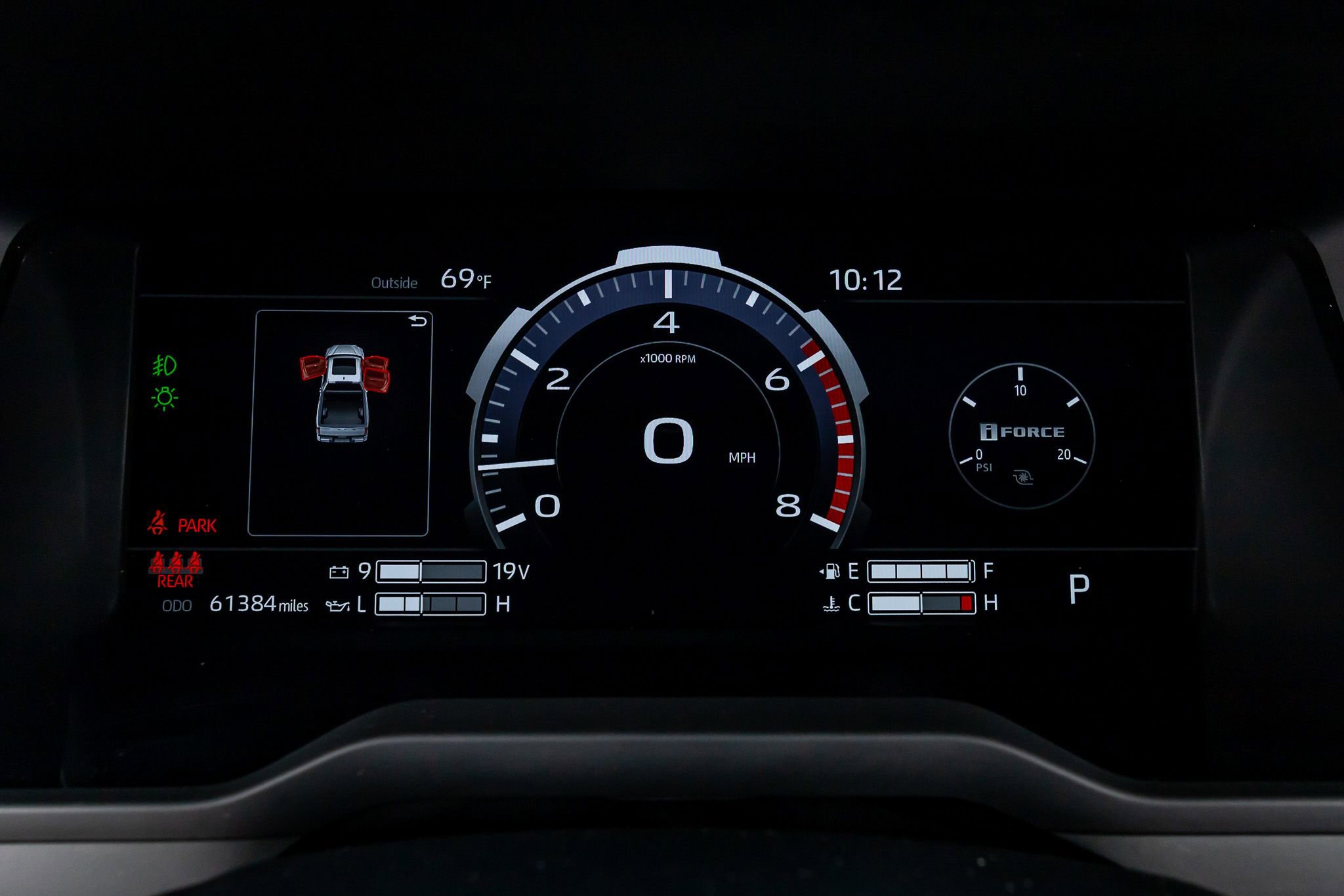 Used 2024 Toyota Tundra Platinum AWD/4WD image 19