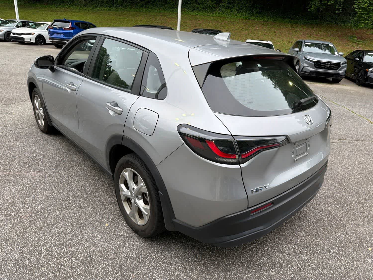 Used 2024 Honda HR-V LX image 8