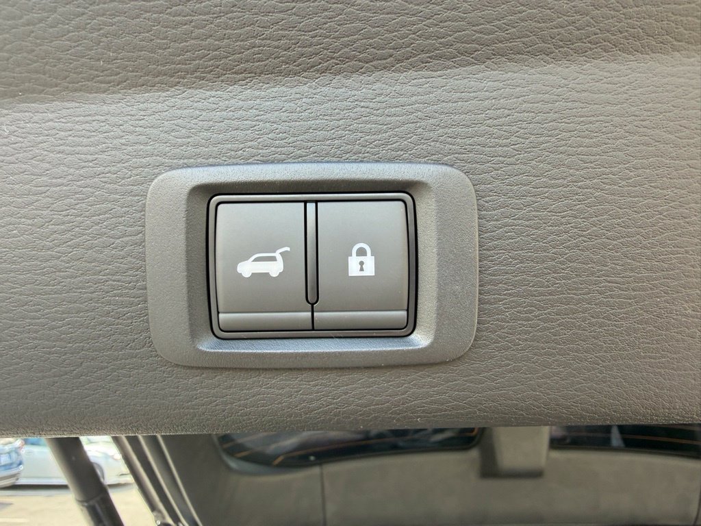 New 2026 Mitsubishi Outlander SEL AWD/4WD image 32