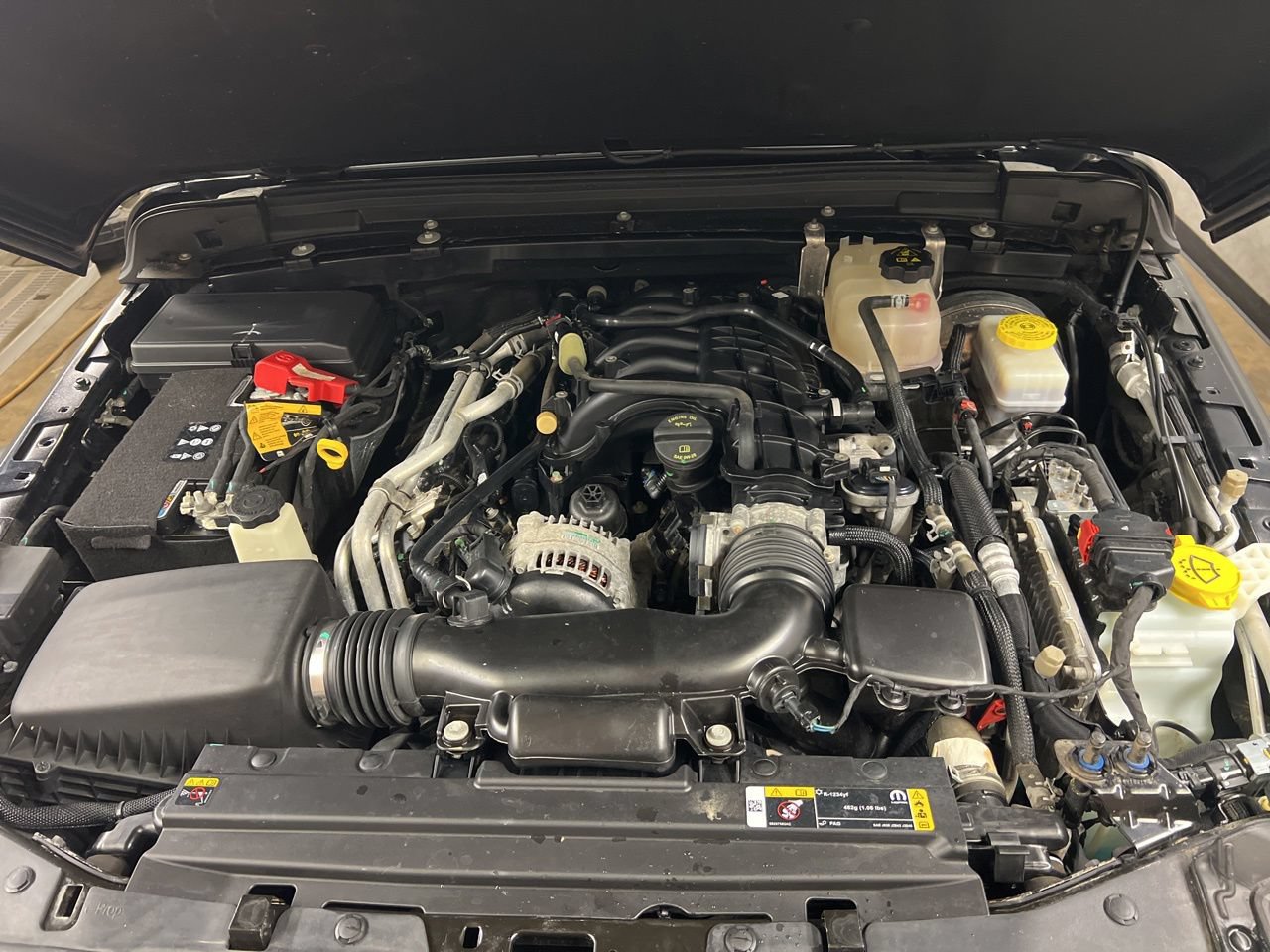 Used 2022 Jeep Wrangler Unlimited Sport AWD/4WD image 9