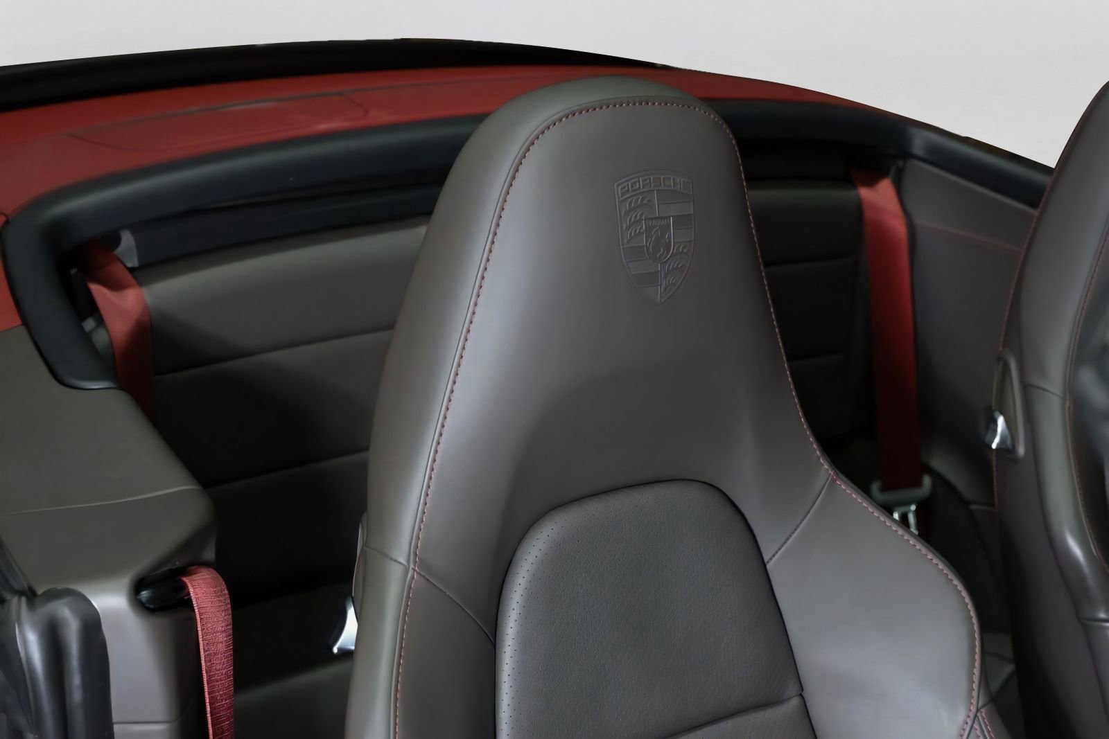 Used 2019 Porsche 911 Turbo image 51