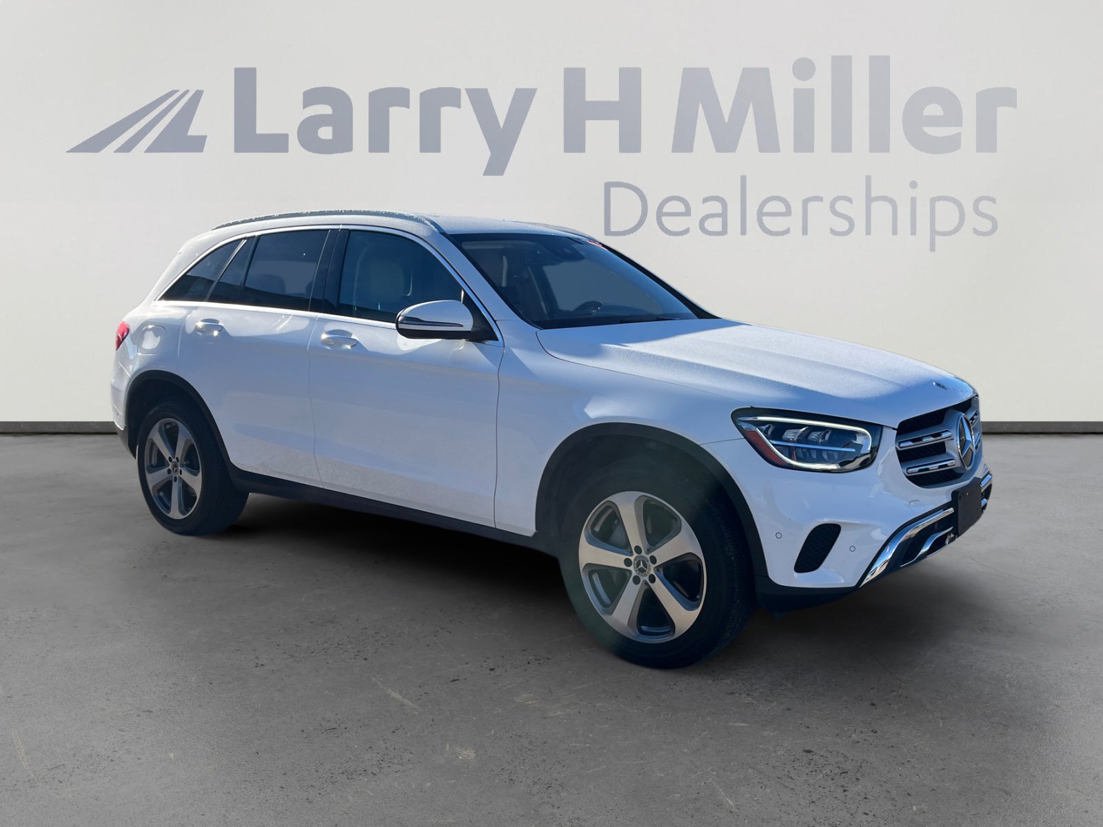 Used 2022 Mercedes-Benz GLC 300 4MATIC image 7