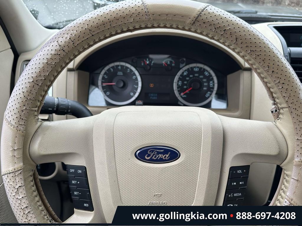 Used 2010 Ford Escape Limited image 23
