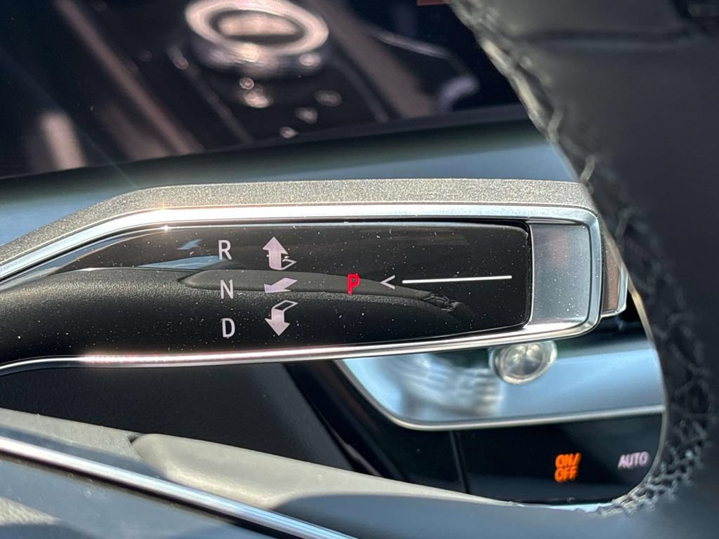 New 2026 Cadillac Lyriq Luxury AWD/4WD image 27