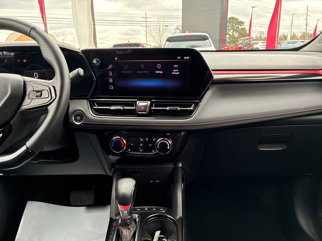 Used 2024 Chevrolet TrailBlazer RS image 23