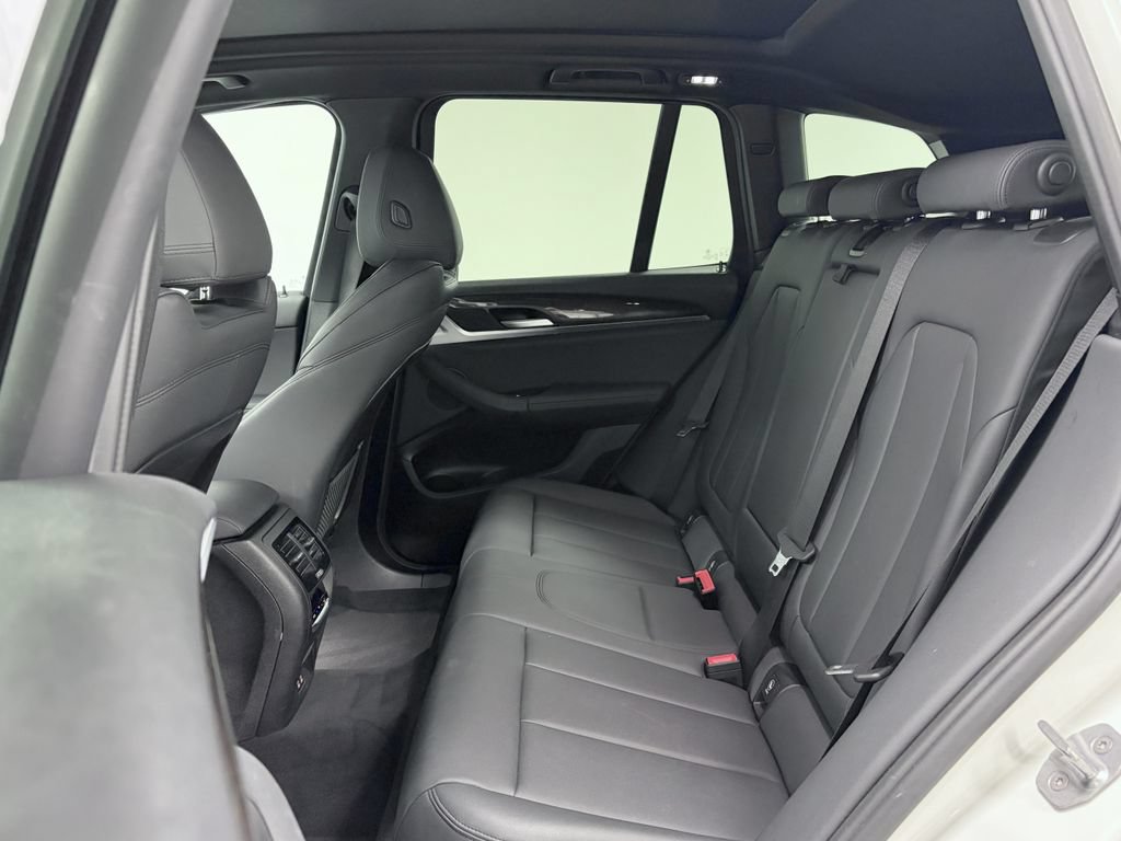 Used 2020 BMW X3 xDrive30i AWD/4WD image 16