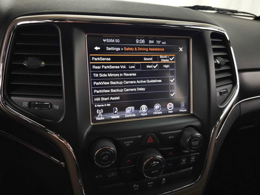 Used 2015 Jeep Grand Cherokee Limited AWD/4WD image 26