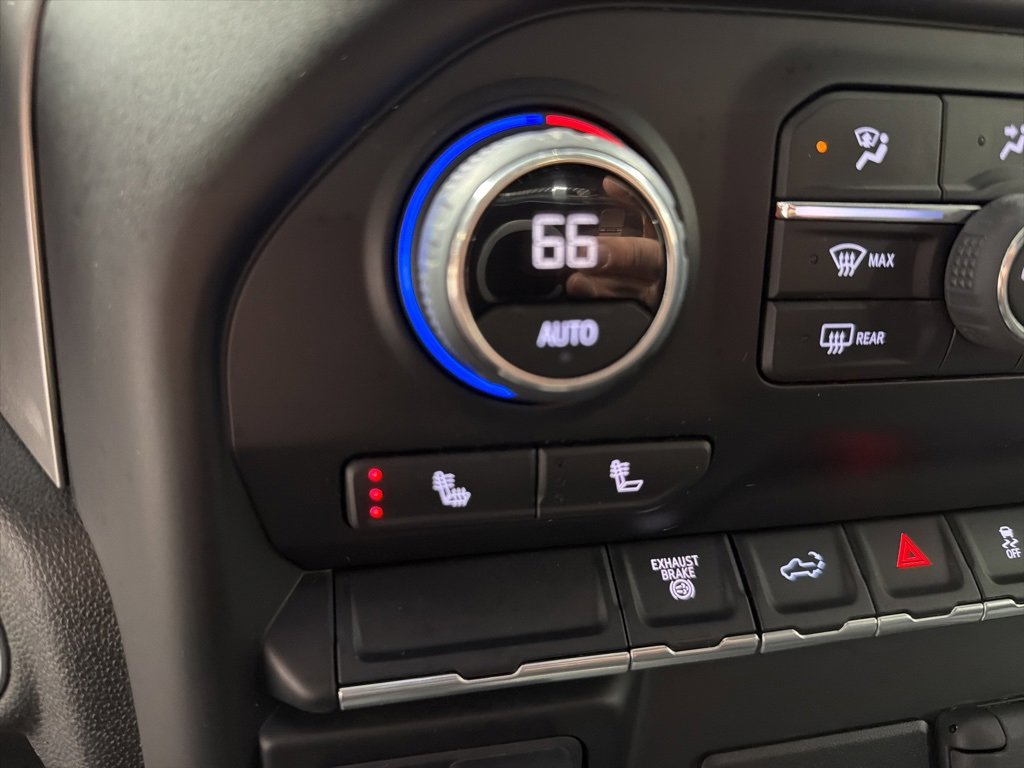 Certified 2022 Chevrolet Silverado 2500 LT w/ Convenience Package image 31