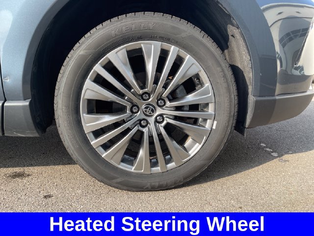 Used 2024 Toyota Venza Limited AWD/4WD image 36
