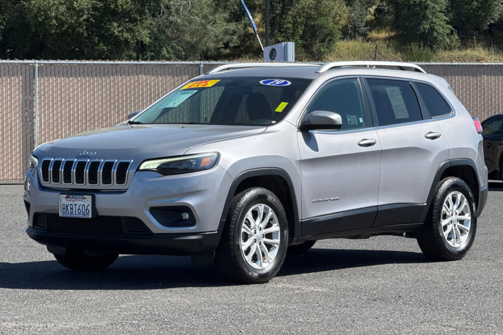 Used 2019 Jeep Cherokee Latitude w/ Popular Appearance Group AWD/4WD image 7