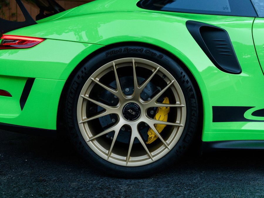 Used 2019 Porsche 911 GT3 RS image 9