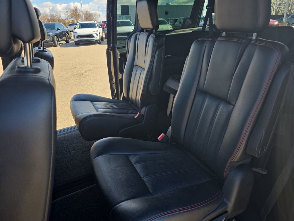 Used 2019 Dodge Grand Caravan GT image 15