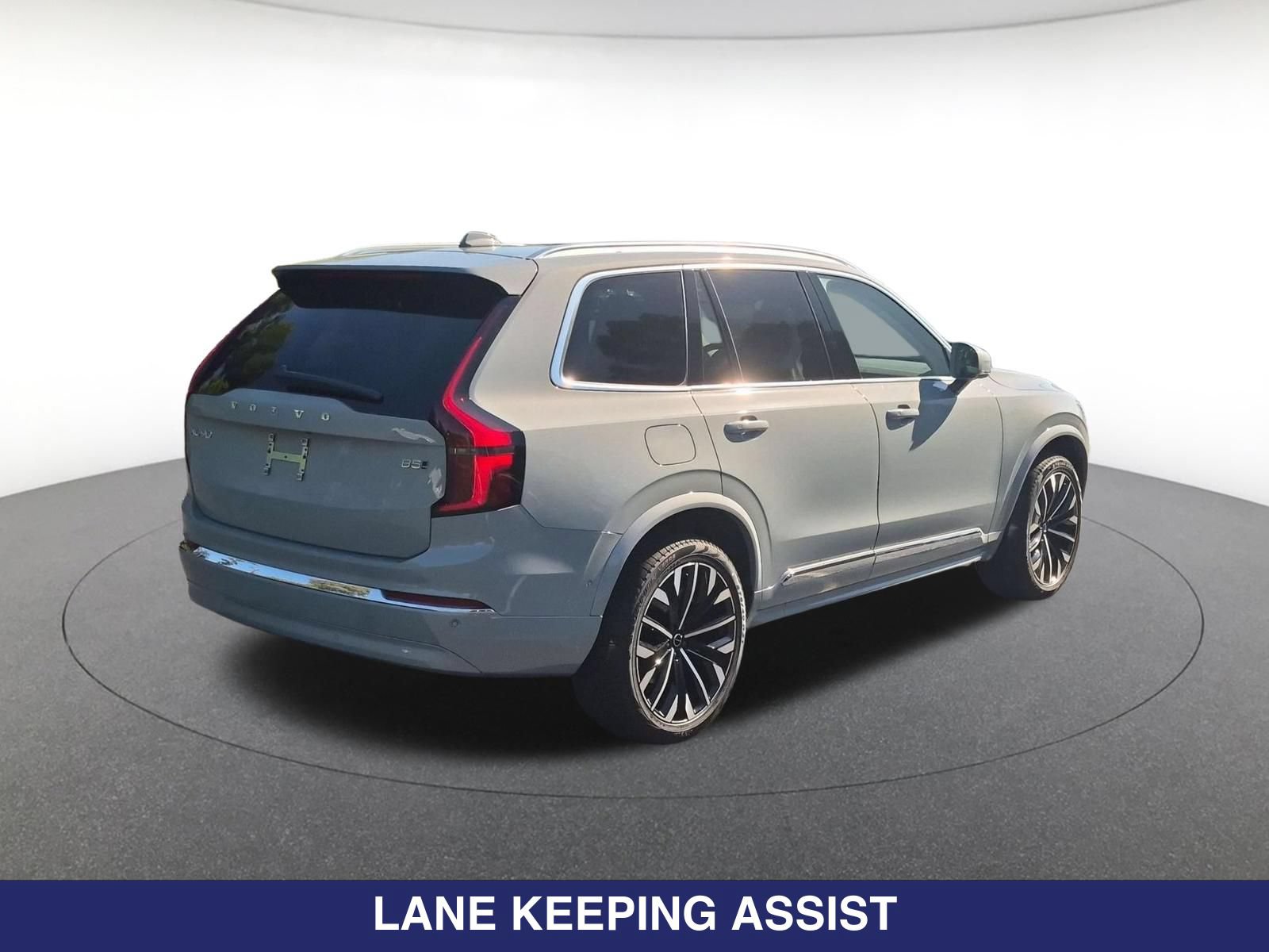 New 2026 Volvo XC90 B5 Ultra AWD/4WD image 6