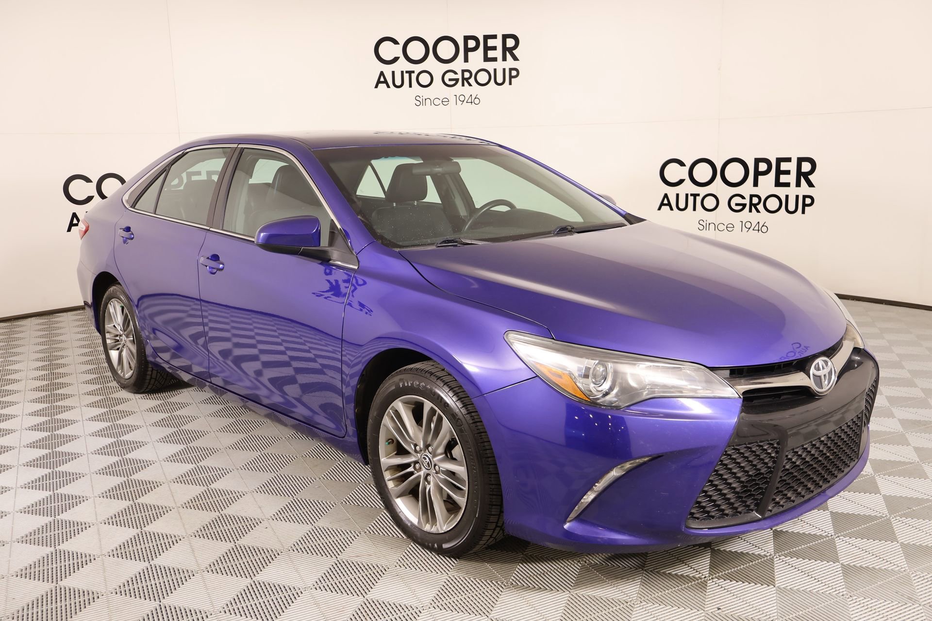 Used 2016 Toyota Camry SE