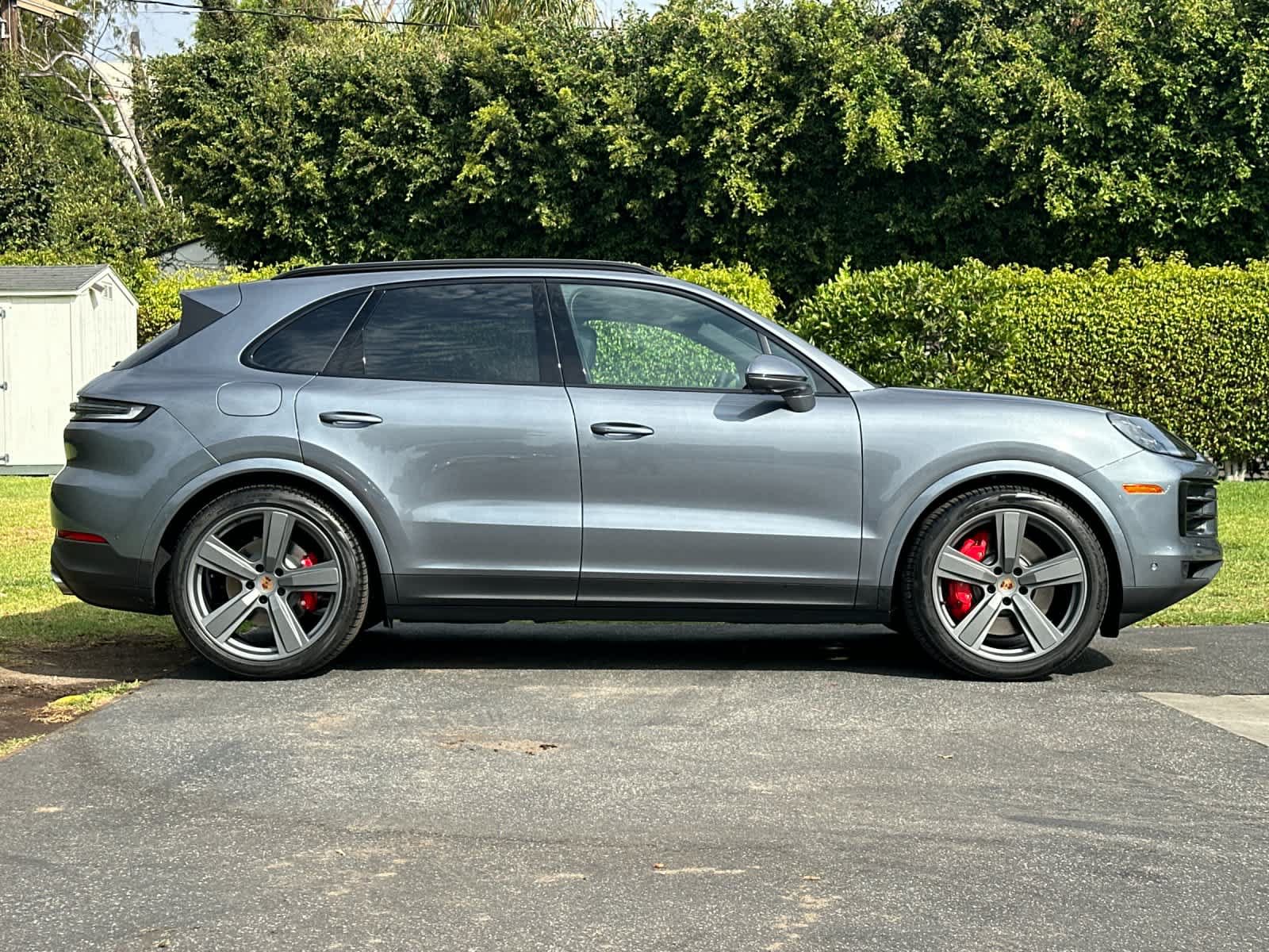 New 2026 Porsche Cayenne S AWD/4WD image 9