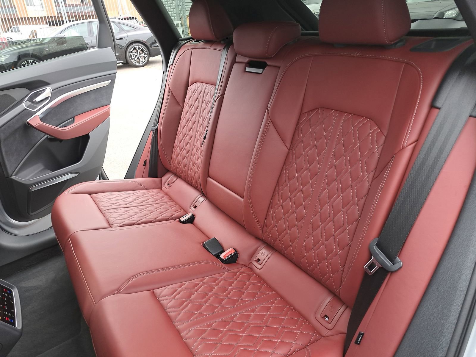 Certified 2023 Audi e-tron S Premium Plus AWD/4WD image 14