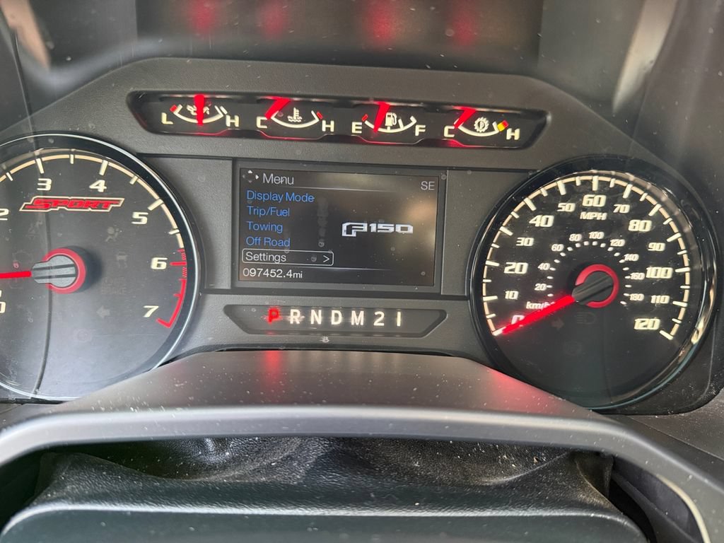 Used 2016 Ford F150 XLT w/ Equipment Group 302A Luxury AWD/4WD image 13