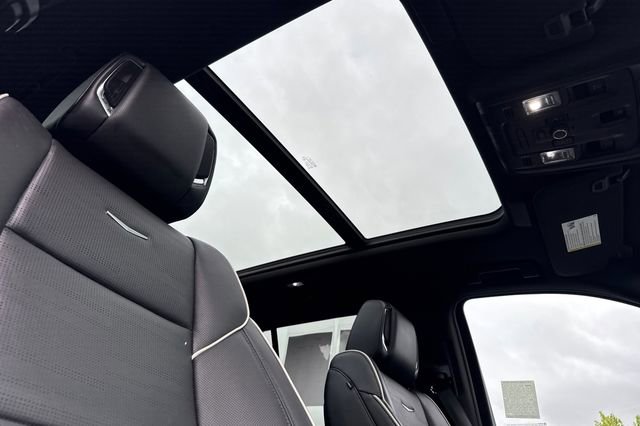 Certified 2024 Cadillac Escalade Sport image 18