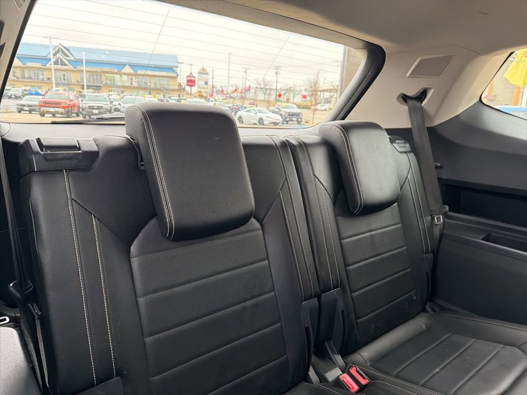 Used 2023 Volkswagen Atlas SEL Premium image 13